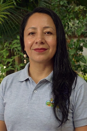 Elena Laura Velásquez