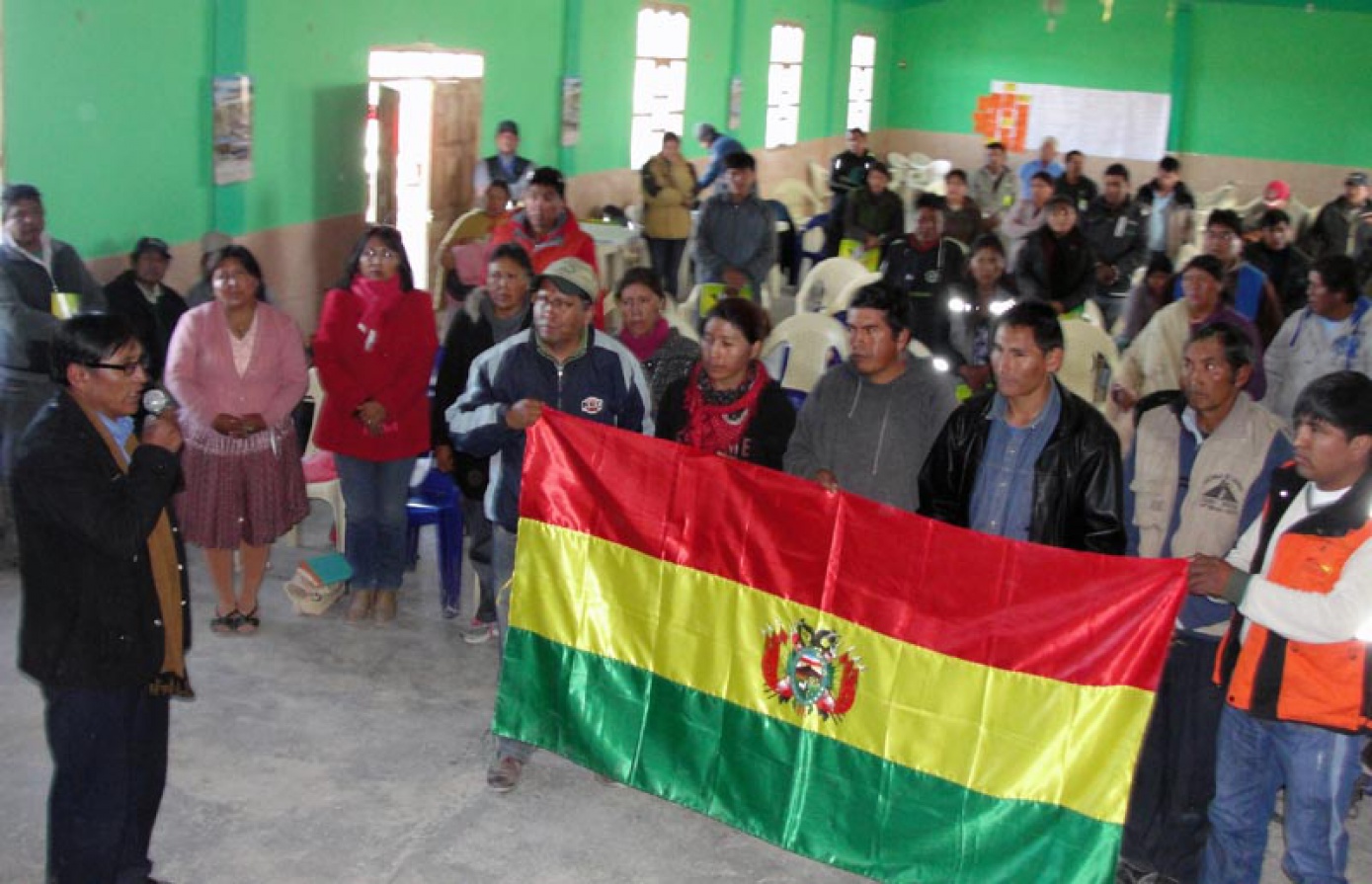 Productores de Colcha “K” trabajan plan estratégico para la quinua  y camélidos 