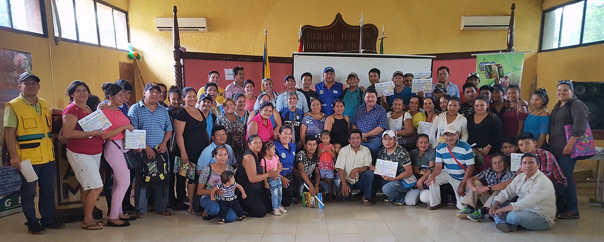 Alianza interinstitucional promueve la capacitación de productores y la instalación del primer centro de beneficiado de cacao en Baures 