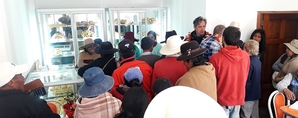 Asociación Integral de Mujeres inauguró cafetería en Santiago de Huata, La Paz