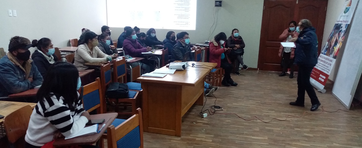 Jóvenes rurales y urbanos del altiplano se forman como facilitadores comunitarios a nivel de Técnico Auxiliar.