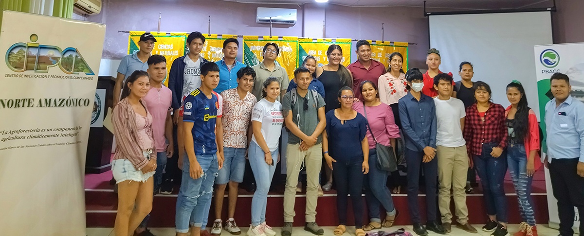 Jóvenes de Pando rumbo a la Conferencia Local de Juventudes LCOY 2022.