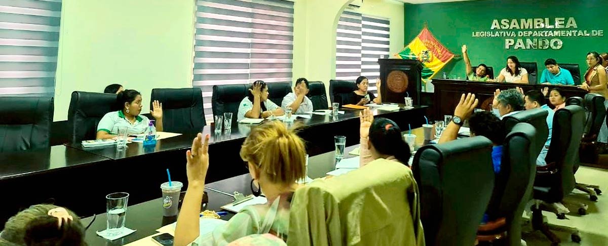 Aprobada en Pando Ley de Frutos Amazónicos con enfoque en conservación del medio ambiente gracias al impulso de la ONG CIPCA, autoridades y organizaciones locales