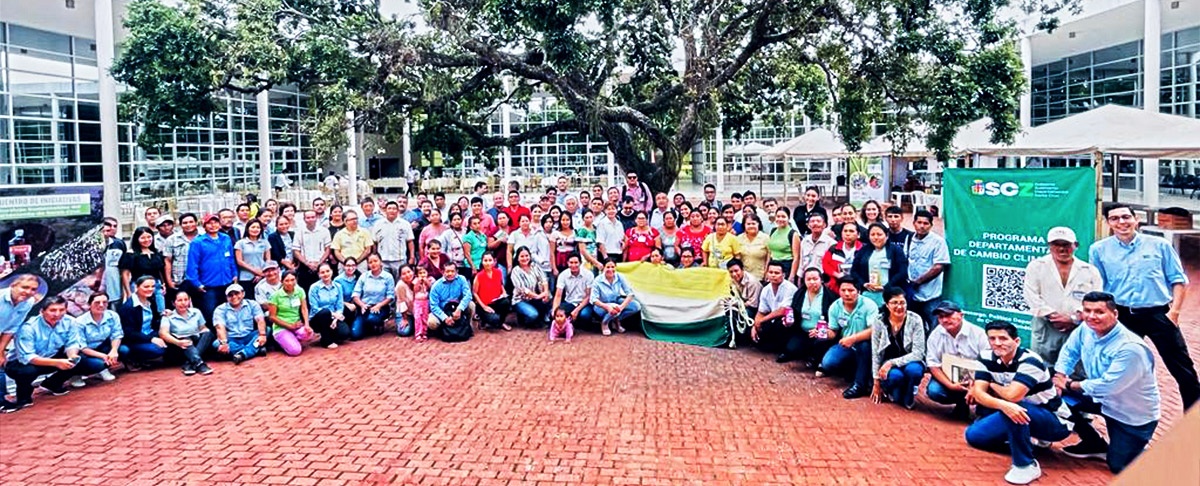 Encuentro sobre iniciativas productivas sustentables y resilientes a los efectos del cambio climático en el departamento de Santa Cruz