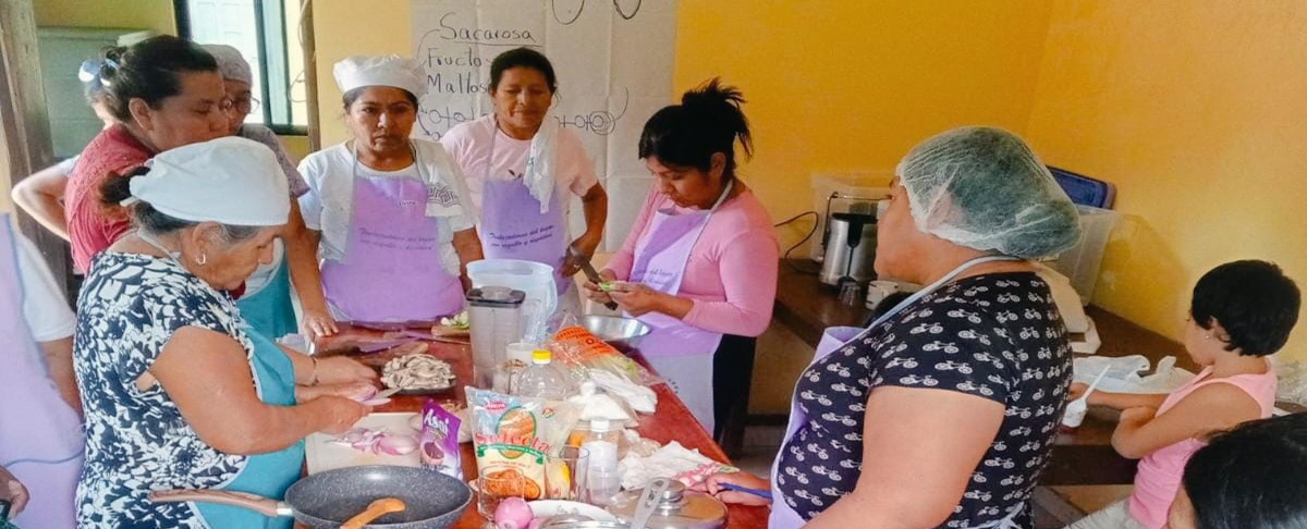 Trabajadoras asalariadas del hogar de Santa Cruz fortalecen sus habilidades técnicas en bienestar nutricional