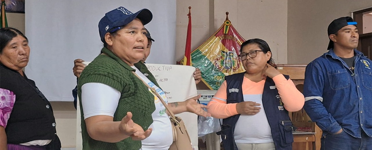 Fortaleciendo Territorios: Talleres en El Puente y Urubichá Impulsan el Desarrollo Comunitario Indígena