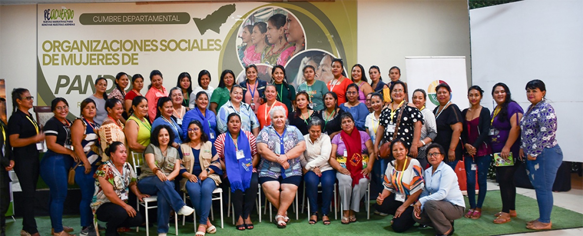 Pando inaugura la Cumbre Departamental de Organizaciones Sociales de Mujeres, un impulso para construcción de la Agenda Políticas Departamental de Mujeres.