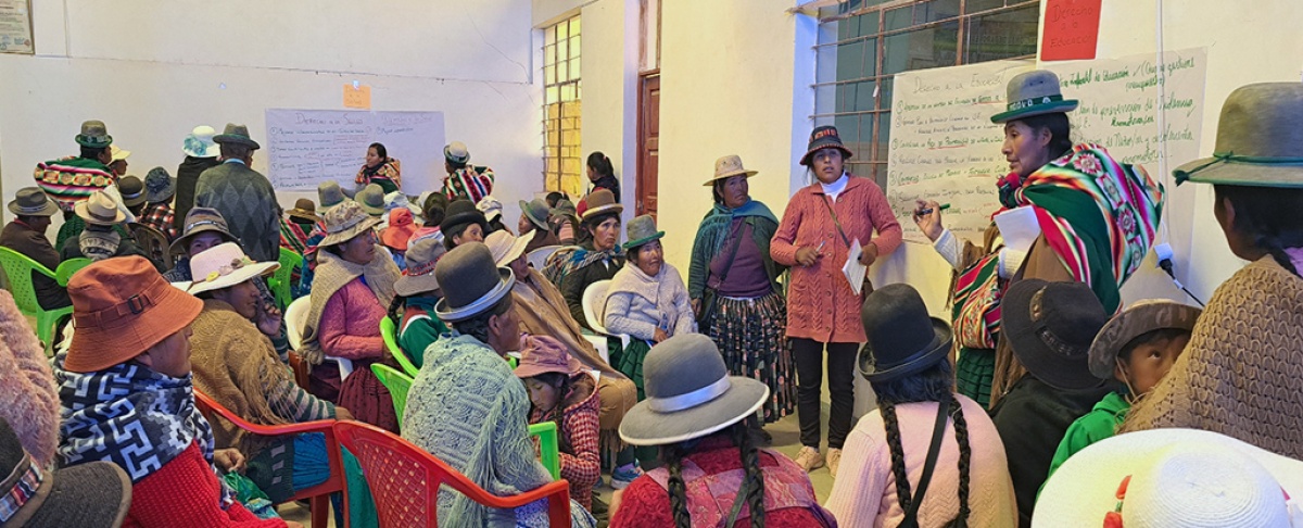 "Hablemos de nuestras necesidades, problemas y potencialidades", dicen las mujeres de San Pedro de Totora