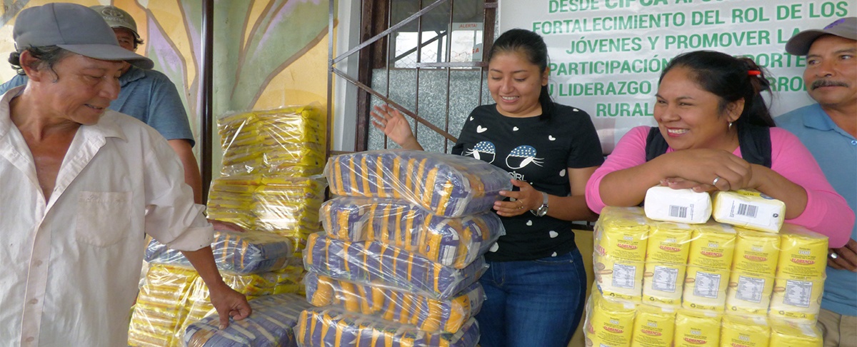 CIPCA Cordillera entrega ayuda humanitaria a comunidades guaraníes de Huacaya afectadas por emergencia climática