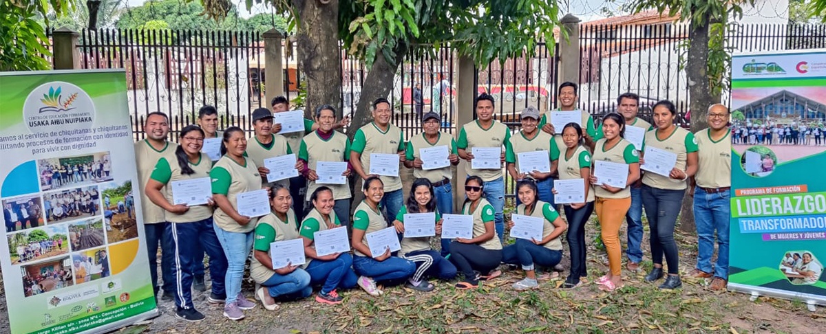 Jóvenes de la provincia Guarayos se certifican como Gestores Empresariales