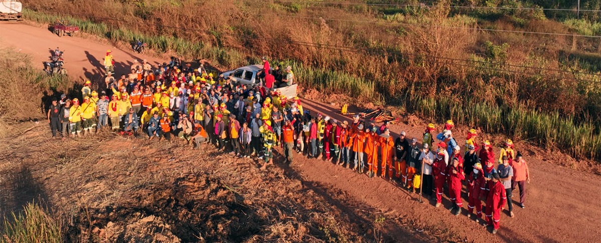 Comunidades amazónicas fortalecen sus capacidades frente a incendios forestales en el 8vo Encuentro de Bomberos Comunales
