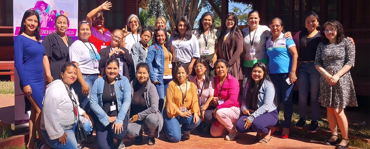 Mujeres líderes del norte amazónico fortalecen habilidades en marketing político