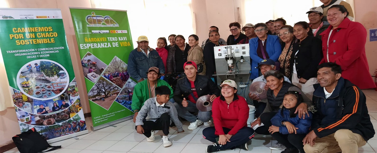 Apicultura con identidad: Mujeres y productores de Charagua Iyambae fortalecen la transformación de miel con valor agregado