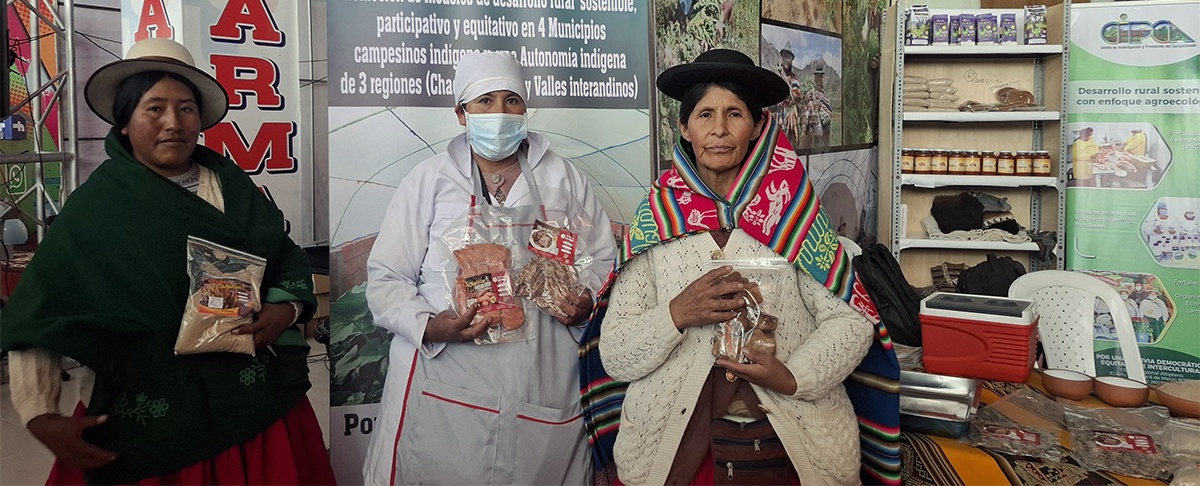 Emprendedores rurales muestran innovación y sostenibilidad en la Feria Internacional Huayna Fex 2025