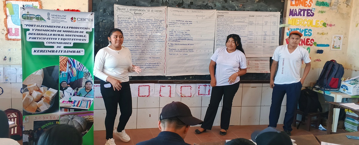 Jóvenes guaraníes fortalecen su liderazgo con formación impulsada por el CIPCA y avalada por el CEA Arakuaiyapo