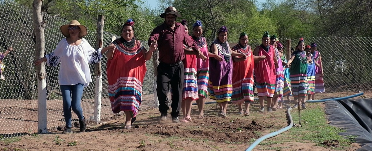 Oxfam visita y verifica avances productivos y liderazgo de mujeres guaraníes en Entre Ríos y Charagua Iyambae