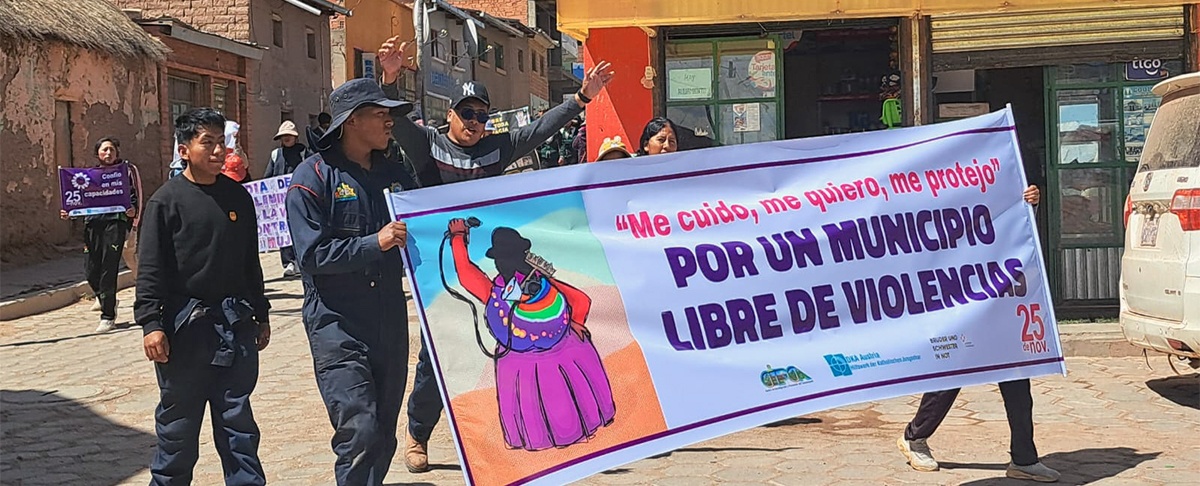 San Pedro de Totora moviliza a más de 200 personas en campaña por el Día Internacional de la Eliminación de la Violencia contra las Mujeres