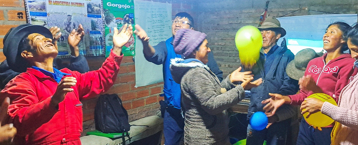 Cursos de formación en Corque fortalecen el autocuidado y la autoestima sin distinción de género
