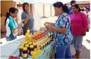 Productoras de Charagua participaron en la V Feria Cultural, Artesanal y Productiva de la Capitanía Macharetí