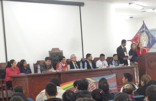 Jóvenes bolivianos se reunieron con miras al encuentro mundial de movimientos sociales