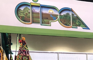 Organizaciones Indígenas y Campesinas promocionaron el potencial productivo del bosque en la XV EXPOFOREST 