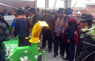 Asociaciones de Calamarca intercambian experiencias sobre fortalecimiento de las bases productivas