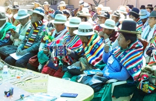 Naciones originarias de Oruro aprueban sus normas y procedimientos propios