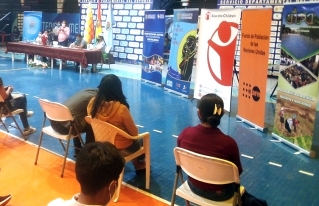 Gobernación de Cochabamba promulga reglamento Nº 4547 de la Ley departamental de la Juventud 