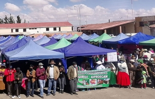 Se realizó feria agroecológica en la Ciudad de El Alto para conmemorar los 50 años de vida CIPCA.