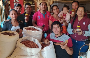 Medalla de Oro para Bolivia: AJORA en el podio más alto del COCOA  AWARD PARIS FRANCIA 2021