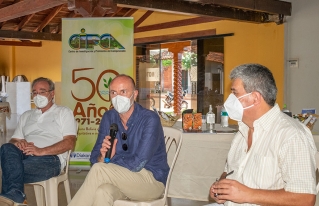 EMBAJADOR DEL REINO DE ESPAÑA, SE REUNE CON REPRESENTANTES DE PUEBLOS INDÍGENAS Y CAMPESINOS EN SAN IGNACIO DE VELASCO