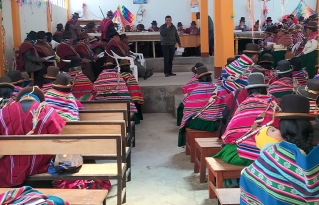 Autoridades sindicales priorizan la construcción de la planta de residuos sólidos en el municipio de Calamarca.
