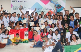Jóvenes de la Amazonía exigen acciones inmediatas para enfrentar la crisis climática.