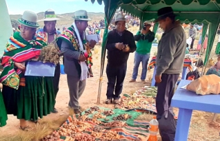 Feria municipal de producción agroecológica en tiempos de cambio climático