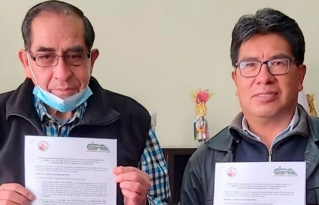 Firma de convenio de cooperación entre Radio San Gabriel y CIPCA Altiplano.