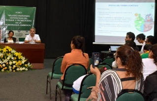 Historias de mujeres indígenas, convertidas en defensoras del bosque y promotoras de la gobernanza ambiental se visibilizan en la EXPOFOREST 2023