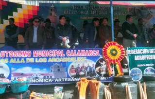Feria agropecuaria, gastronómica, artesanal y turística del municipio de Calamarca