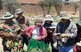 Inicia campaña de forestación 2023 en el municipio San Pedro de Totora con la plantación del primer arbolito en la comunidad Sora Sora