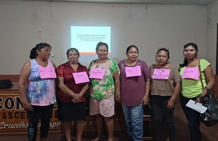 Promotoras Comunitarias se capacitan acerca de la atención de víctimas de violencia