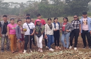 Jóvenes de la provincia Guarayos intercambian experiencias en Agroecología en el Trópico de Cochabamba