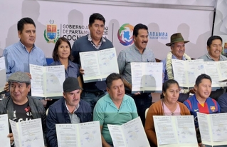 Gobernación de Cochabamba replica experiencia de tanques circulares para la seguridad alimentaria