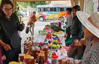 Mujeres de los valles interandinos impulsan el consumo de alimentos saludables
