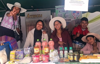 Torotoro y Acasio muestran la fuerza del campo en la Feria Departamental de Potosí 