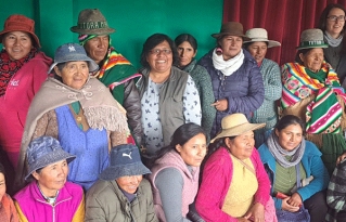 San Pedro de Totora avanza con experiencias exitosas en producción resiliente y derechos colectivos