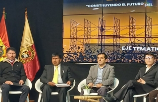 1er Foro de Emprendedores: Impulsando el Bicentenario con propuestas para una economía sostenible