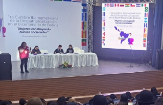  Promotoras comunitarias participan en la 1ra Cumbre Iberoamericana de la Despatriarcalización: Mujeres construyendo nuevas sociedades