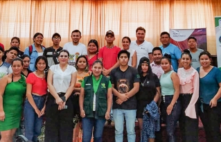 Jóvenes, líderes indígenas y académicos se capacitan en financiamiento climático y gobernanza ambiental en la Amazonía