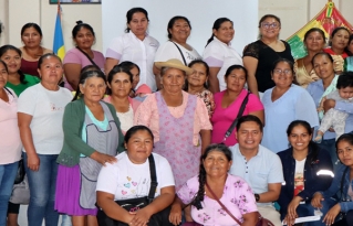 Mujeres organizadas impulsan una Ley Municipal para prevenir la violencia en El Puente