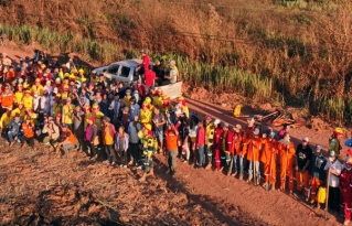 Comunidades amazónicas fortalecen sus capacidades frente a incendios forestales en el 8vo Encuentro de Bomberos Comunales