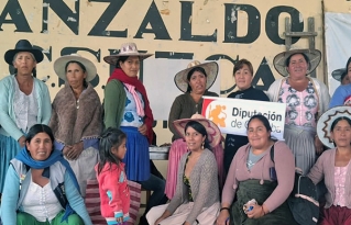 Mujeres de Anzaldo identifican potencialidades para fortalecer sus emprendimientos